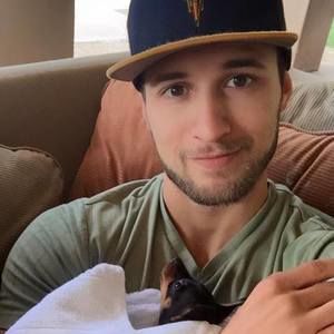 Meet your Posher, Erik