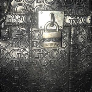 AUTHENTIC Guess logo crossbody/purse