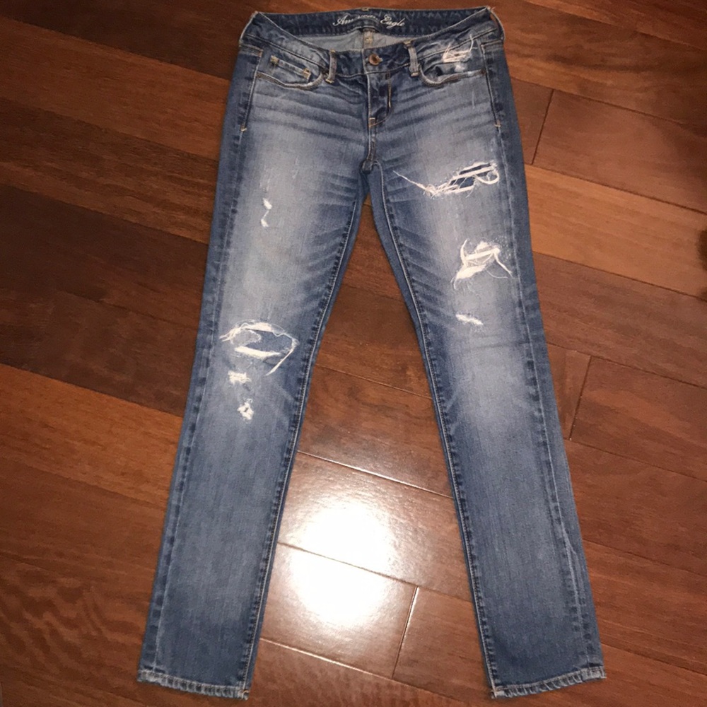 American Eagle Skinny Jeans. Size 4 Regular