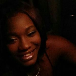 Meet your Posher, Monique