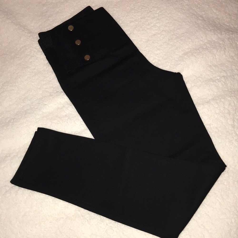 Zara Back Buttoned Leggings
