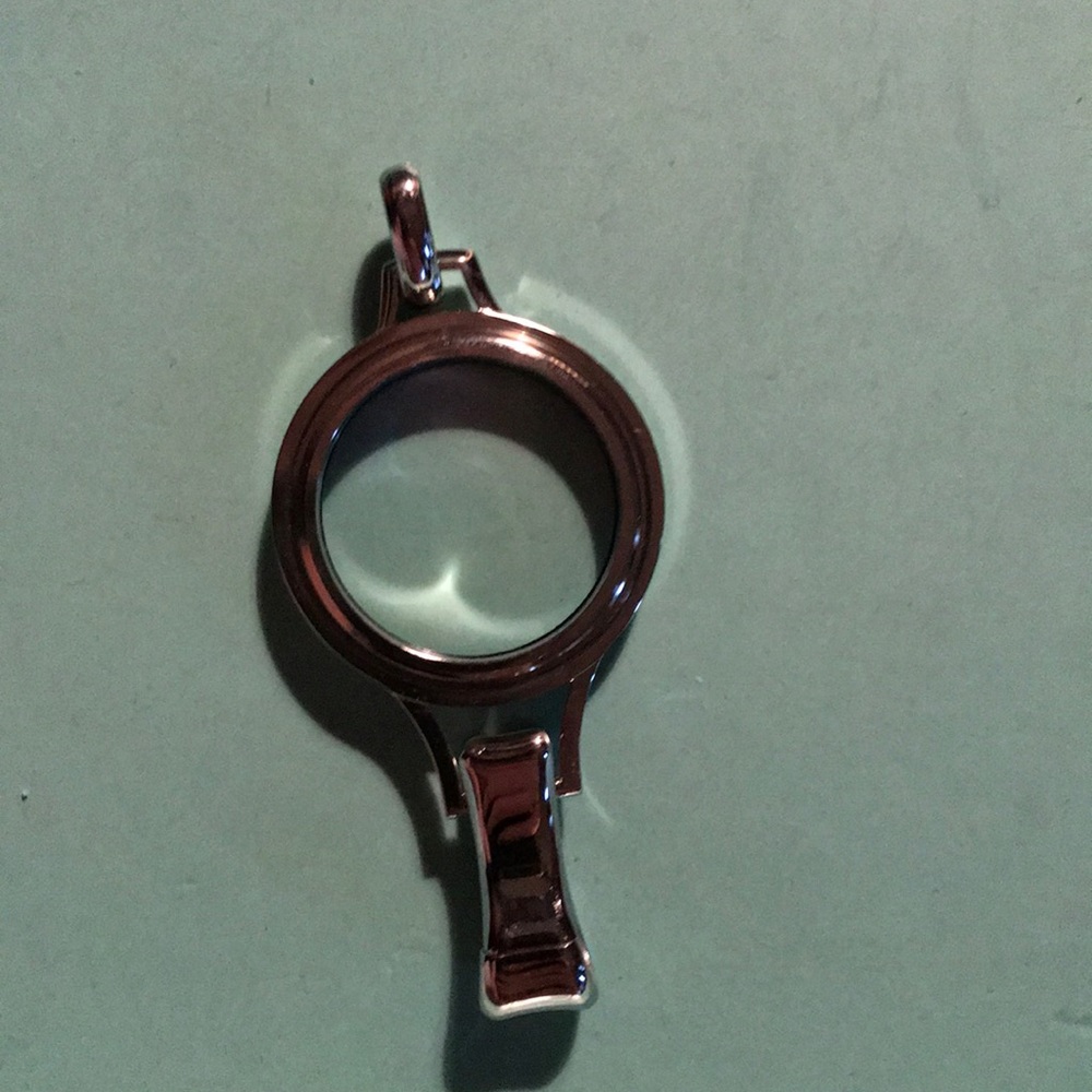 Origami Owl lanyard locket silver no face