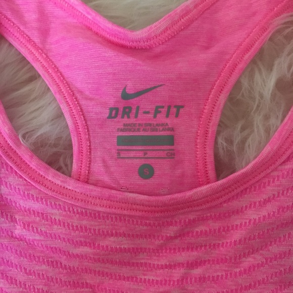 Nike Dri Fit tank - Picture 3 of 5