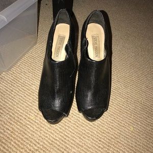 Steve Madden open toe heels
