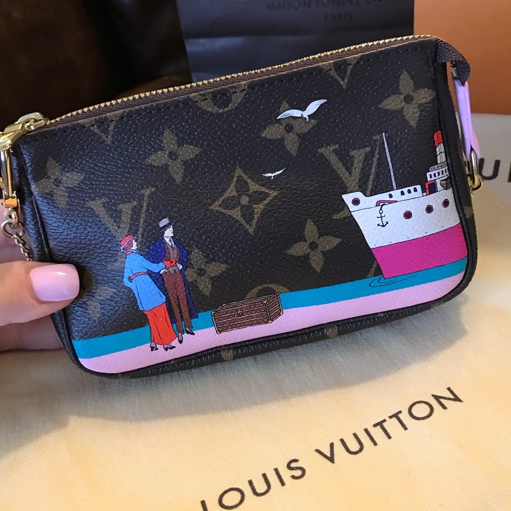 LE LV Transatlantic rose ballerine mini pochette