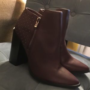 Just Fab Maroon/ Burgundy Heeled Booties