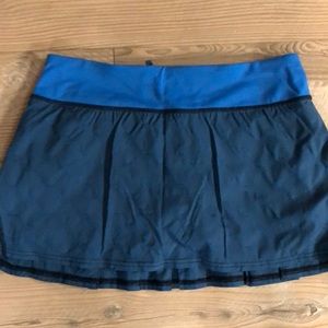Lululemon Blue and Black Skirt