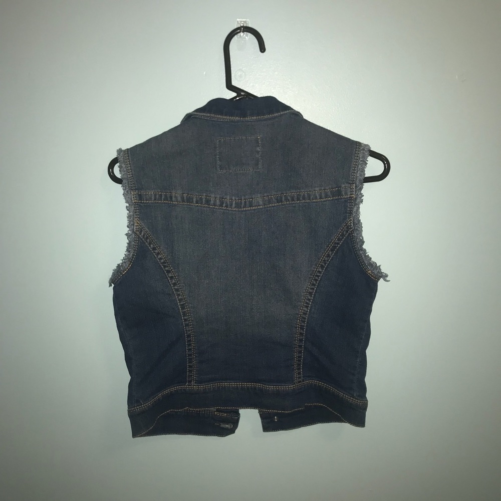 Cut-off jean jacket - Picture 3 of 3