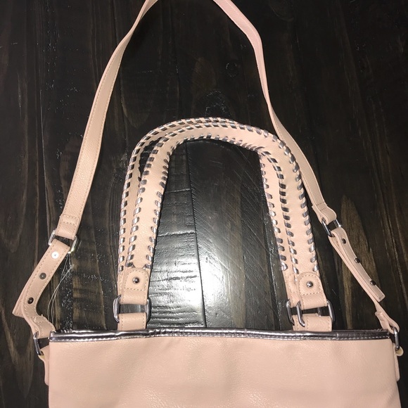 Steve Madden fringe tote - Picture 5 of 7