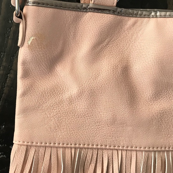 Steve Madden fringe tote - Picture 7 of 7