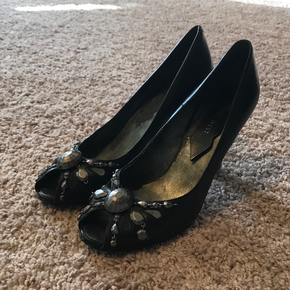 USED heels BY Nine West