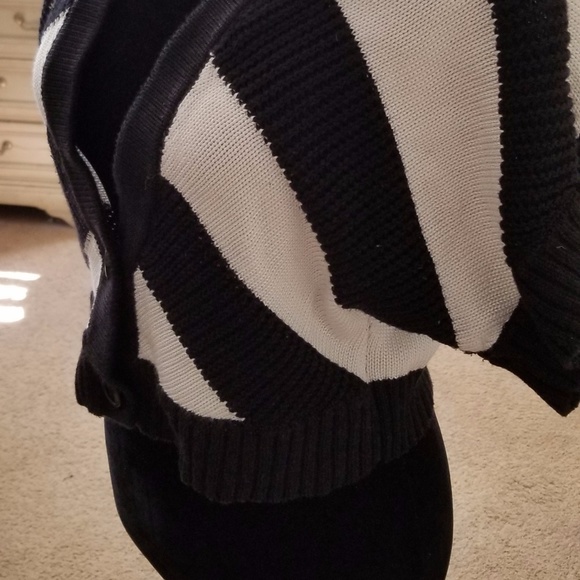 Worthington Womens Black & White Stripe Crop Sweater Size Lg - Picture 7 of 7