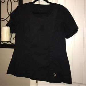 Jaanuu Pintuck Scrub Set