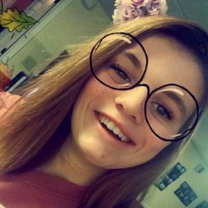 Meet your Posher, Alysa