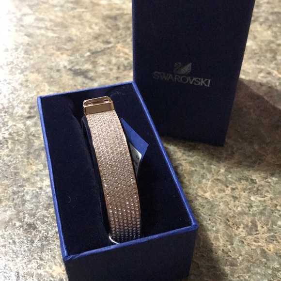 Rose gold bangle - Picture 5 of 5