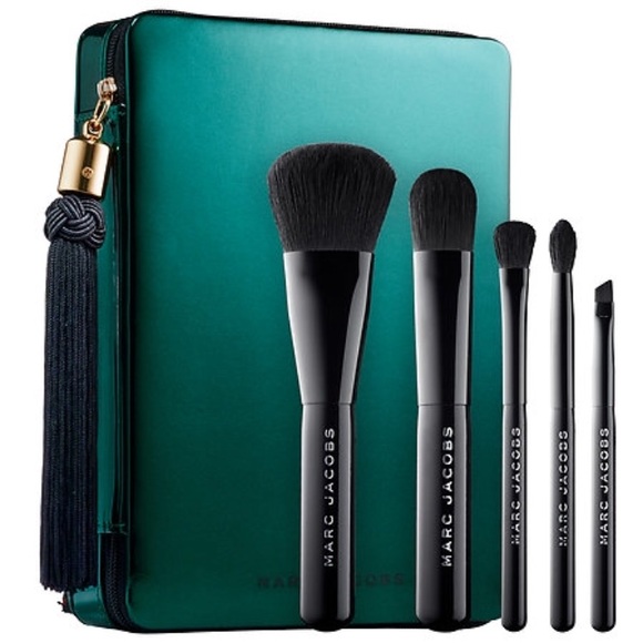 Marc Jacobs Other - NWT MARC JACOBS Your Place Or Mine? Travel brushes