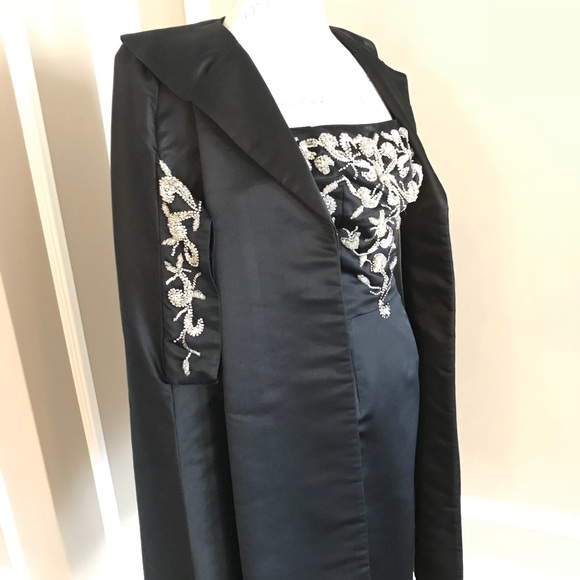 MR Blackwell Satin Dress - Sz 6 Embellished top - Picture 4 of 13