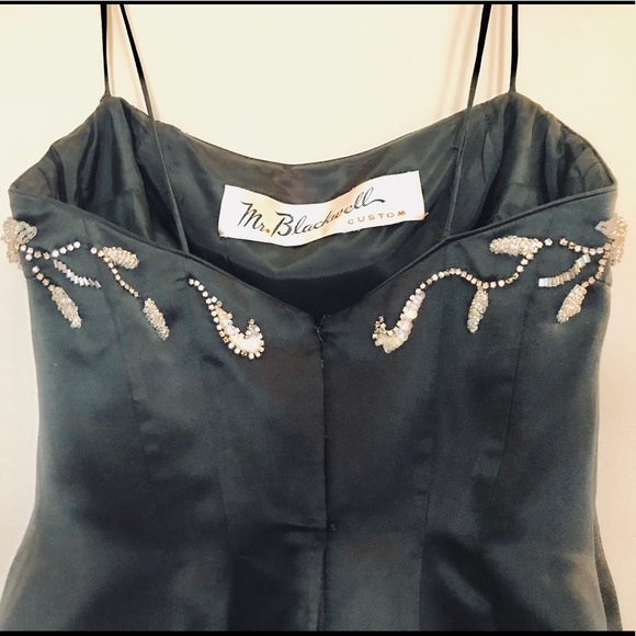 MR Blackwell Satin Dress - Sz 6 Embellished top - Picture 13 of 13
