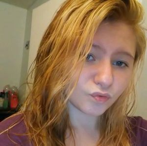 Meet your Posher, Laura jean