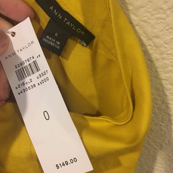 NWT Ann Taylor yellow halter midi dress - Picture 5 of 5
