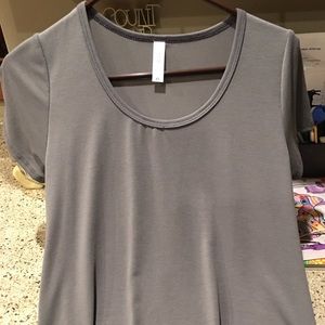 Lularoe Classic tee XS grey