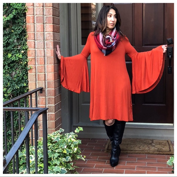 ♦️LAST ONE SALE♦️Bell sleeves rust swing dress - Picture 2 of 8