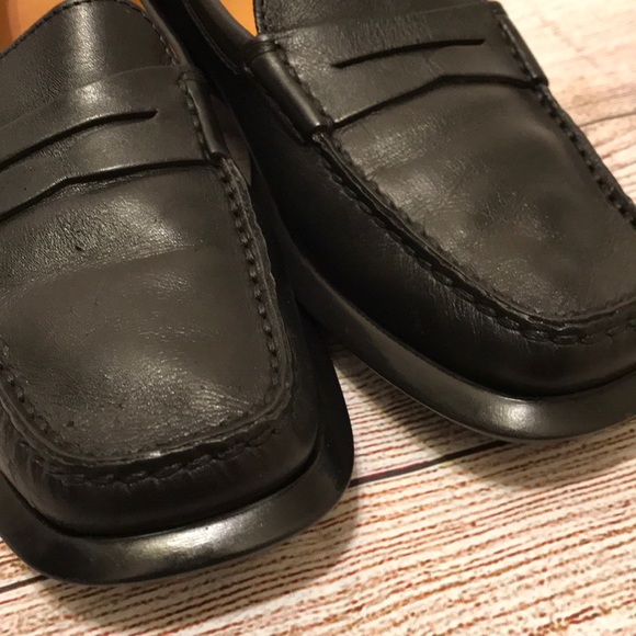 Tods leather black loafers  Size 8 1/2 main image 5