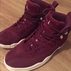 Jordan 12 Bordeaux
