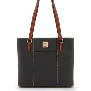 Dooney and Bourke Lexington shopper