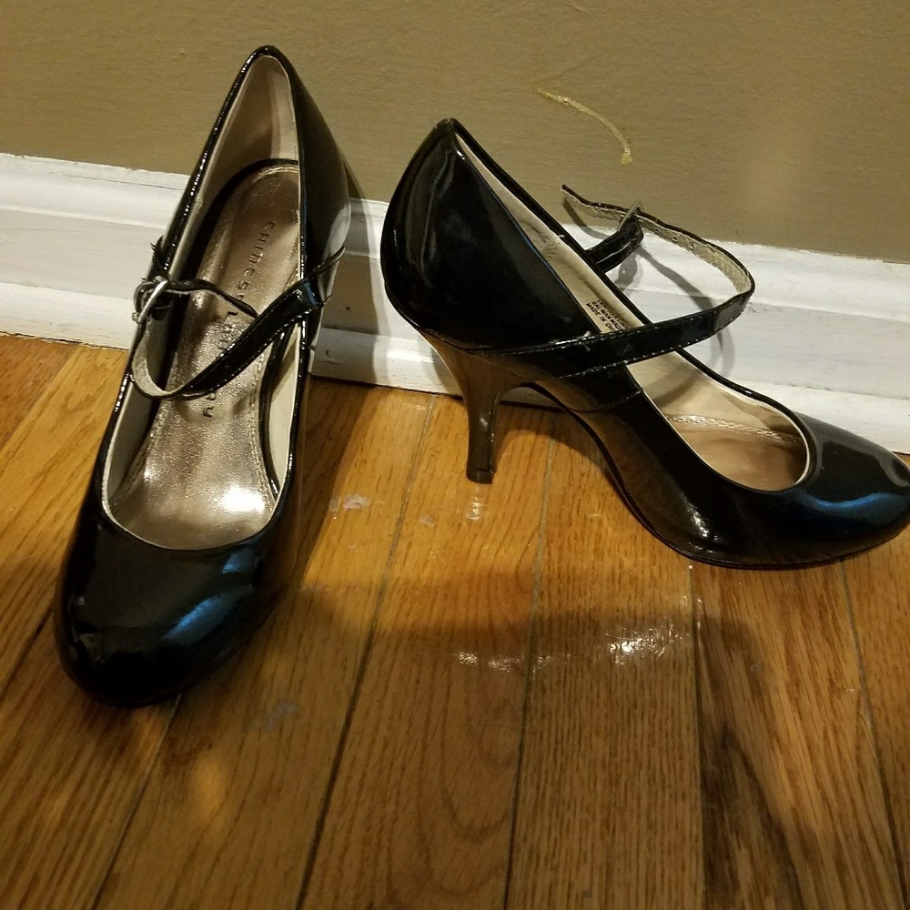 Chinese laundry strap heel