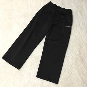 EUC Nike Therma-Fit Black Sweatpants