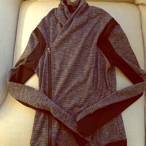 Lululemon side zip jacket