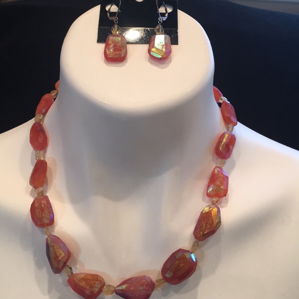 Carnelian necklace and earrings