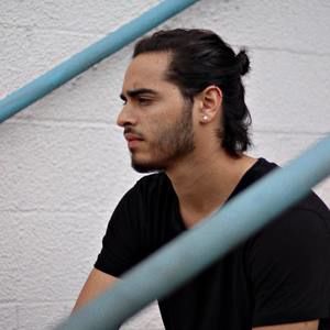 Meet your Posher, Diego