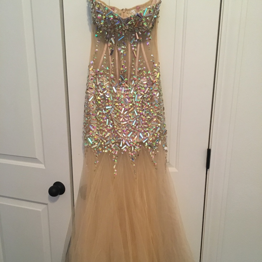 Show stopping gown!