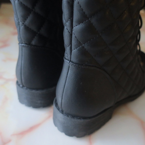 SALE! Black Quilted Combat Boots - Picture 6 of 7