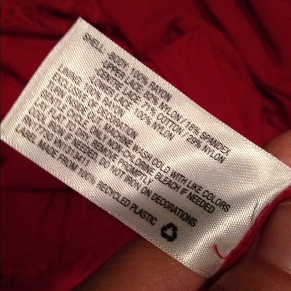 Fun and flirty dress ready for Valentines Day! - Picture 6 of 6