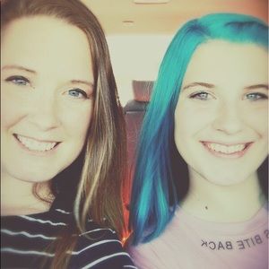 Meet your Posher, Juli