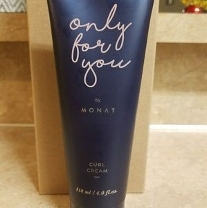 Monat curl cream