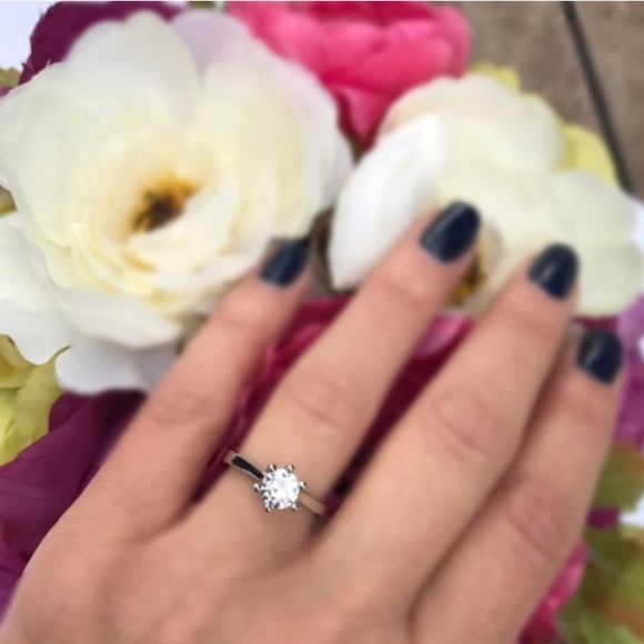 Sterling Silver CZ Solitaire Engagement Ring. - Picture 2 of 8