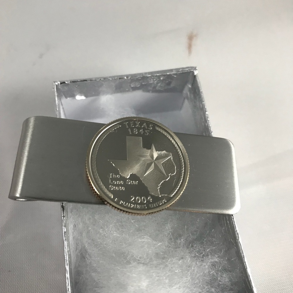 Mint 2004 Texas Quarter Money Clip A-11-66