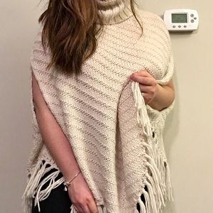 FOREVER 21! Knitted Turtleneck Poncho Cream/White