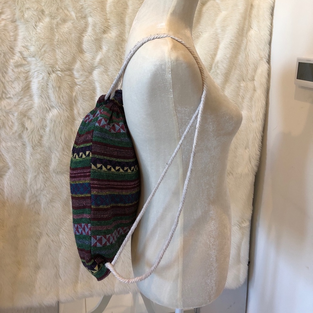 New Display Multicolored Drawstring Knit Hippy Bag - image 5