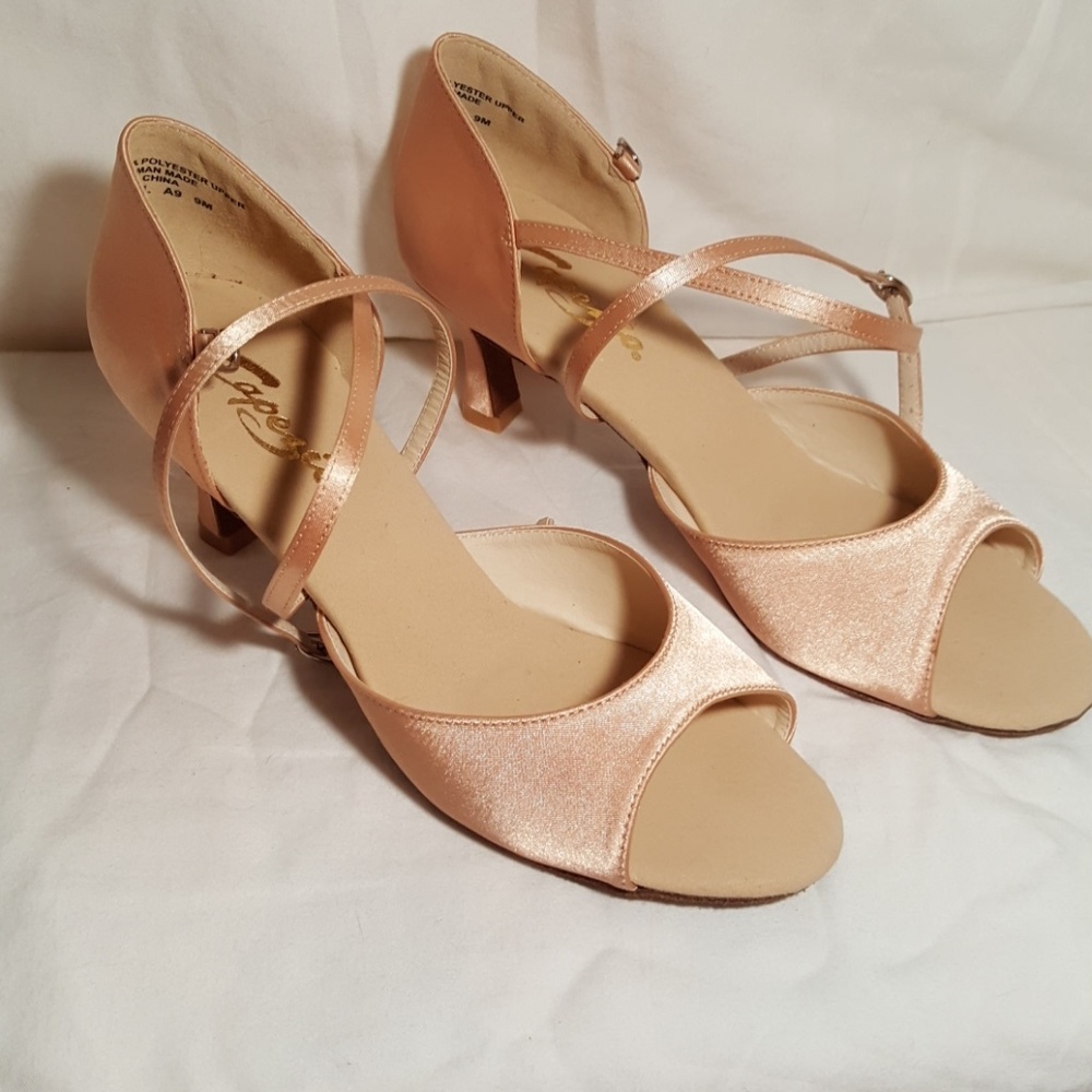 Capezio Eva 2" Satin Dancing Shoes, Sz 9