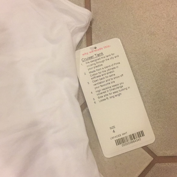 NWT Lululemon cruiser tank - Picture 2 of 5