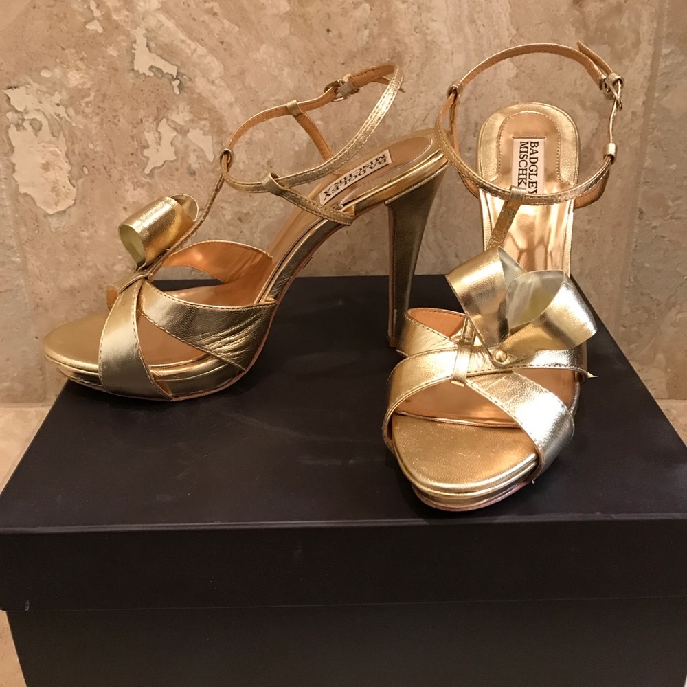 Gold Badgley Mischka Heels