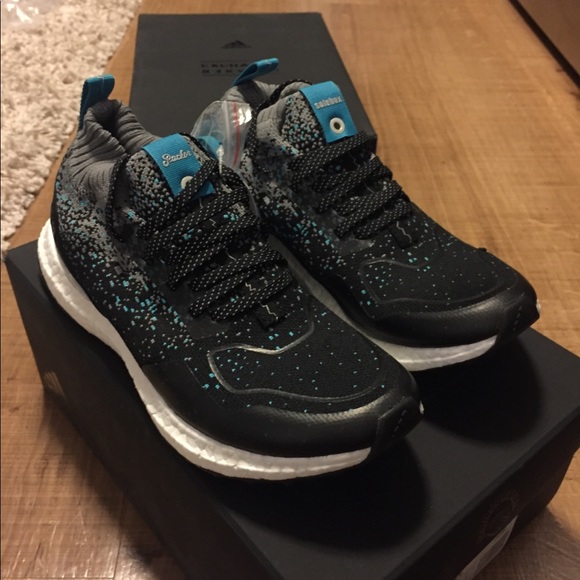 *NEW Adidas Solebox x Packers Ultra Boost Mid - Picture 3 of 8