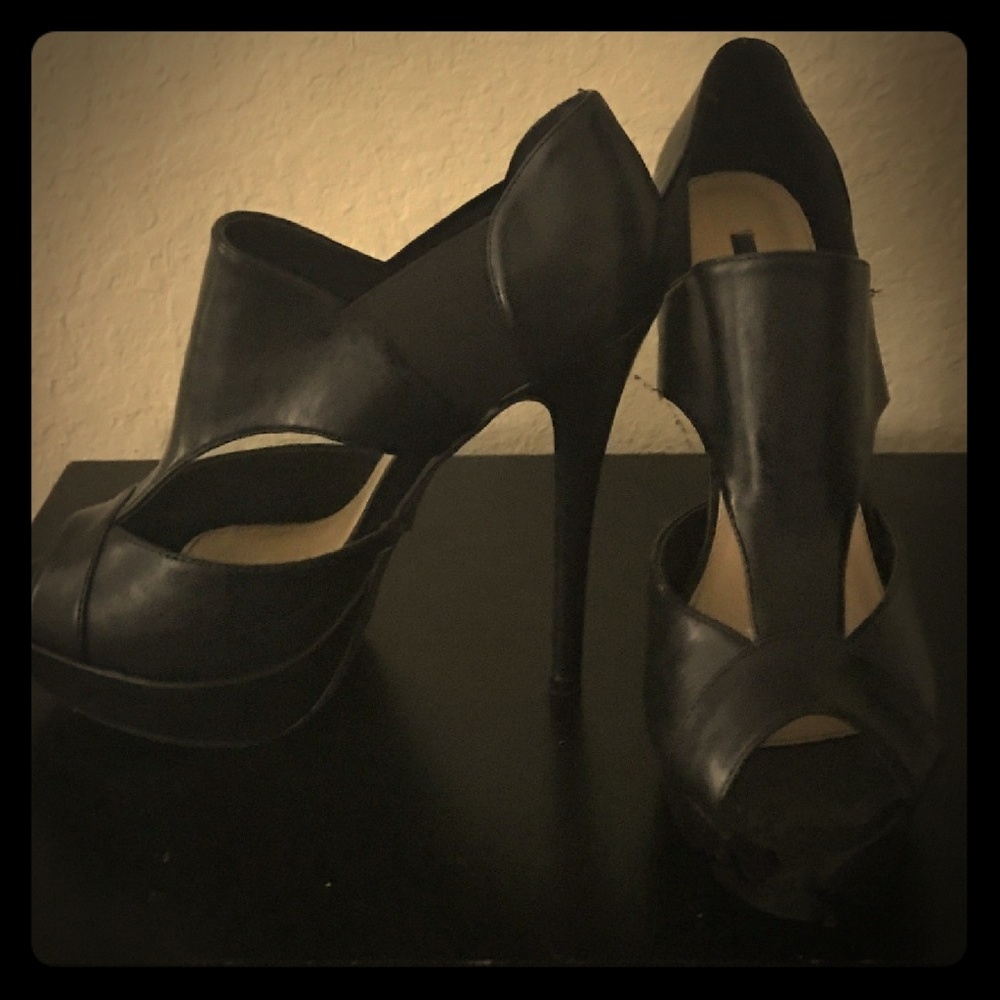 🔥🤩Sexy black heels🔥🤩