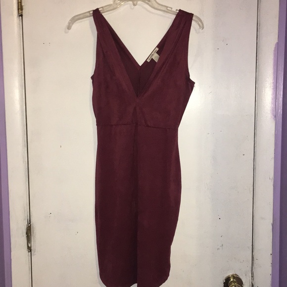 Dresses - Picture 5 of 5