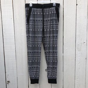 No boundaries sweats!